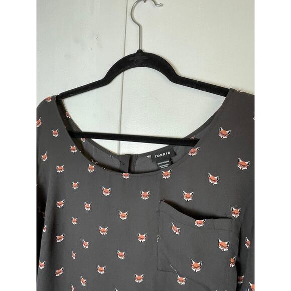 Torrid Abbey Fox Georgette Button Back Womens Blouse Size 1 Short Sleeve Top - Picture 5 of 13
